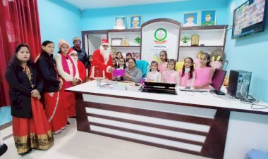 न्यू स्टैंडर्ड पब्लिक स्कूल में क्रिसमस डे की पूर्व संध्या पर विभिन्न झांकियों व कार्यक्रमों के द्वारा बड़े हर्षोल्लास के साथ मनाया गया