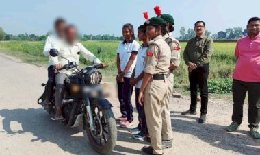 न्यू स्टैंडर्ड कॉलेज ऑफ हायर एजुकेशन के छात्र-छात्राओं द्वारा यातायात जागरूकता रैली निकालकर किया जागरूक