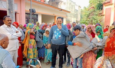 कड़ाके की ठण्ड में कंबल पाकर मिली राहत, जन्मदिन पर क्षेत्र पंचायत सदस्य ने सेंकड़ों कंबलों का किया वितरण