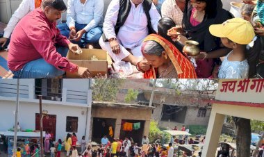 प्रसिद्ध गौरी शंकर बाबा मंदिर मुरैनी में भगवान शिव पर जलाभिषेक किया गया