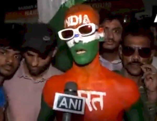 IND vs PAK World Cup 2023: महामुकाबले में भारत ने पाकिस्तान को चटाई धूल, खुशी से झूमे लोग