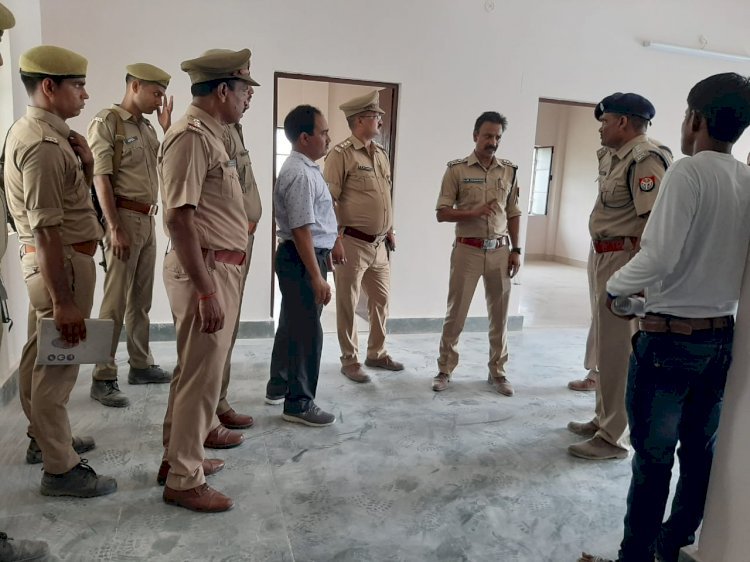 पुलिस अधीक्षक ने निर्माणाधीन फायर स्टेशन का किया निरीक्षण