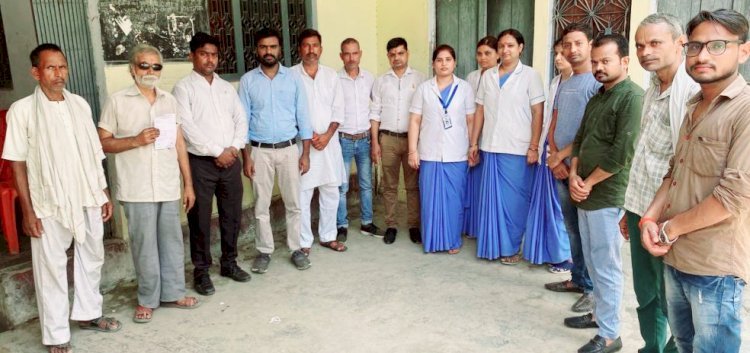 रायबरेली: सांसद सोनिया गांधी की प्रेरणा से राम जानकी मंदिर महराजगंज प्रांगण में निःशुल्क नेत्र शिविर का आयोजन, दर्जनों लोग मोतियाबिंद ऑपरेशन को चिन्हित