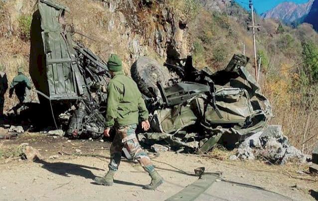 सिक्किम में बड़ा सड़क हादसा, सेना का ट्रक खाई में गिरा, 16 जवान शहीद