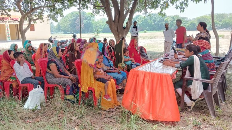 पंचायत भवन कुशमहुरा में महिलाओं को आत्मनिर्भर बनाने के लिए किया गया आयोजन
