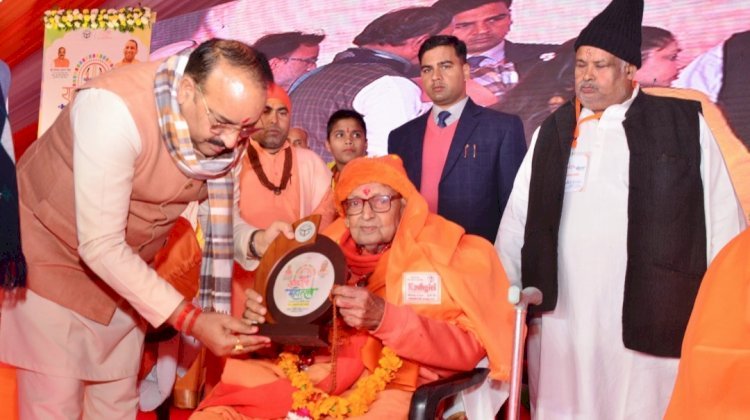 मंत्रोच्चारण और शंखनाद के साथ आरंभ हुआ रायबरेली महोत्सव, रायबरेली में एक से बढ़कर एक प्रतिभाएं हैं जिन्हें आगे बढ़ाने के लिए इस तरह के आयोजनों का होना आवश्यक है: दिनेश प्रताप सिंह