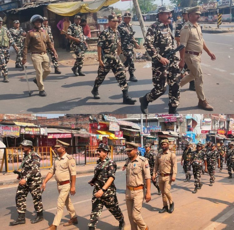 लोकसभा चुनाव के मद्देनजर एरिया डोमिनेशन रूटमार्च बछरावां पुलिस व पैरामिलिट्री फोर्स के साथ किया गया